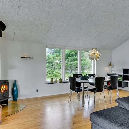 Faye - 600m From The Sea By Interhome *